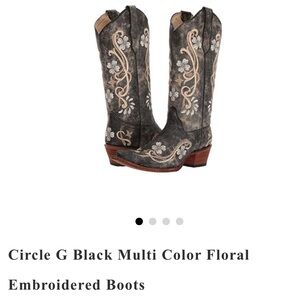 Circle G Black Multi Color Floral Blue